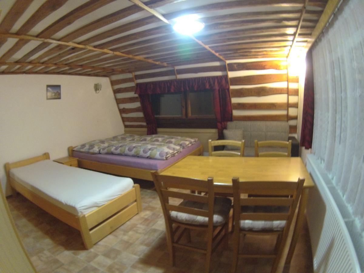 Ubytovani U Vorechovskych Pec pod Snezkou Luaran gambar